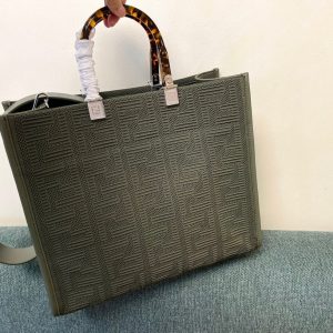 Fendi Sunshine Shopper Meduim Bag