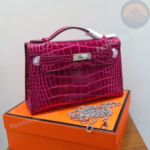 Hermès Kelly1 22 Calfskin Embossed With Crocodile Pattern