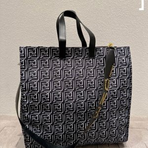 Fendi Sunshine Medium
