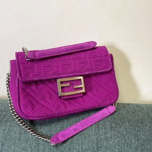 Fendi Midi Baguette Chain Bag