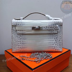 Hermès Kelly1 22 Calfskin Embossed With Crocodile Pattern